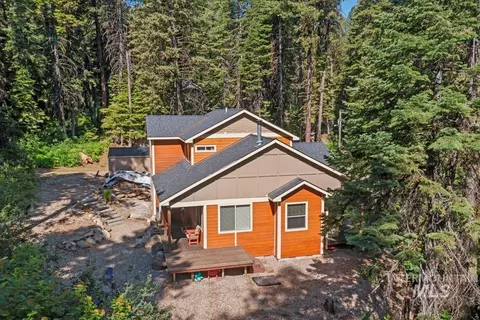 Exterior - 23 Waterline Ln, Cascade, ID 83611 photo 7 of 12