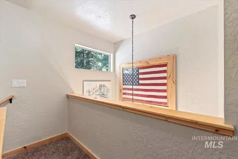 Entry Way - 23 Waterline Ln, Cascade, ID 83611 photo 3 of 3