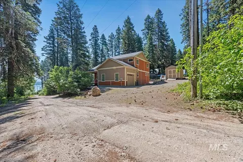 Exterior - 23 Waterline Ln, Cascade, ID 83611 photo 9 of 12