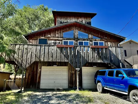 302 Berger St, Riggins, ID 83549