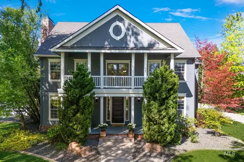 515 N Sierra View Dr, Eagle, ID 83616