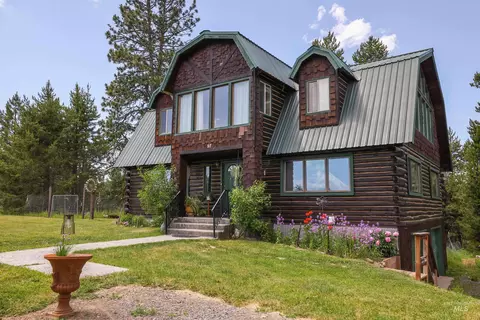 97 Coy Rd, Mccall, ID 83638