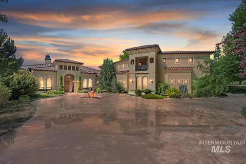 2515 N Big Sky Pl, Eagle, ID 83616