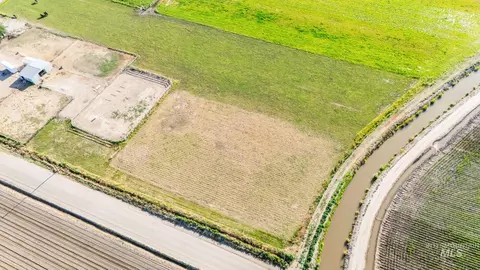 2986 NW 1st Ave #LOT B, New Plymouth, ID 83655
