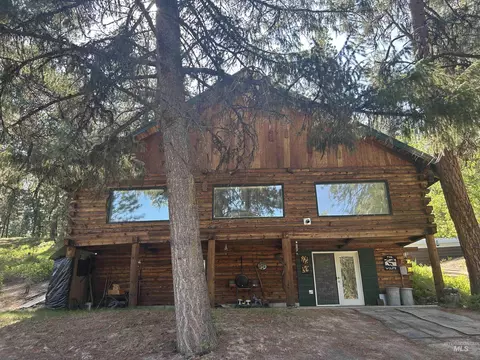 117 Alder Dr, Lowman, ID 83637