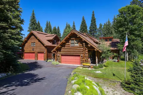 1345 Divot Ln, Mccall, ID 83638