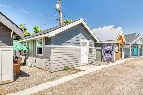 110 E Main St, Nyssa, OR 97913