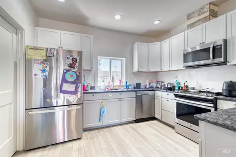 Kitchen - 112 E Main St, Nyssa, OR 97913 photo 3 of 3