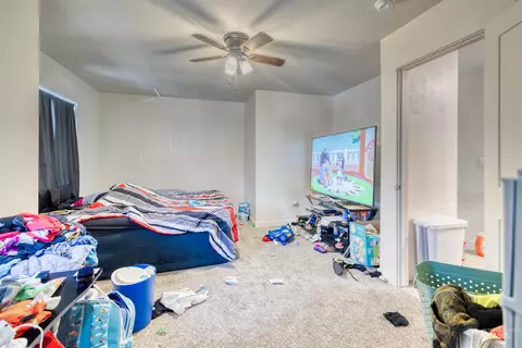 Bedroom - 112 E Main St, Nyssa, OR 97913 photo 7 of 7