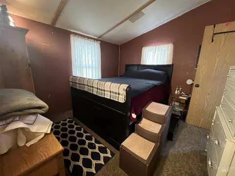 Bedroom - 23743 Stephen Ln, Parma, ID 83660 photo 1 of 1