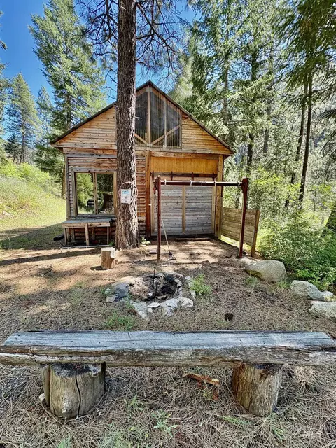 4966 Highway 95, Riggins, ID 83654