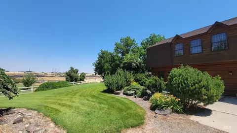 Exterior - 3696 N 4425 E, Murtaugh, ID 83344 photo 9 of 12