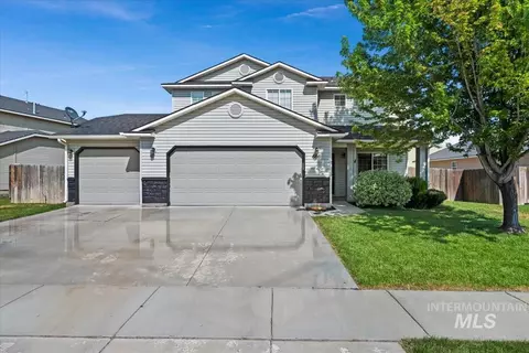 686 Nugget Ct, Middleton, ID 83644