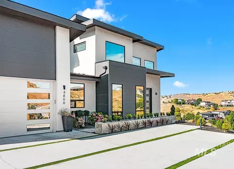 4866 N Corralero Ln, Boise, ID 83702