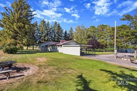 Exterior - 249 W 500 S, Jerome, ID 83338 photo 1 of 7