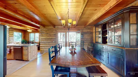 Dining - 1314 River Rd, Buhl, ID 83316 photo 2 of 2