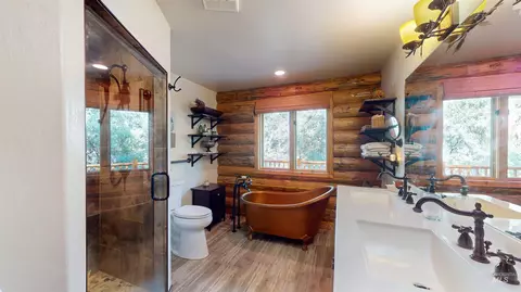 Bath - 1314 River Rd, Buhl, ID 83316 photo 1 of 6