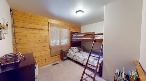 Bedroom - 1314 River Rd, Buhl, ID 83316 photo 4 of 5