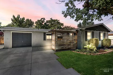 2033 Jackson St, Boise, ID 83705