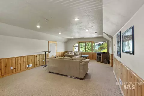 Other - 135 Par Dr, Cascade, ID 83611 photo 10 of 14