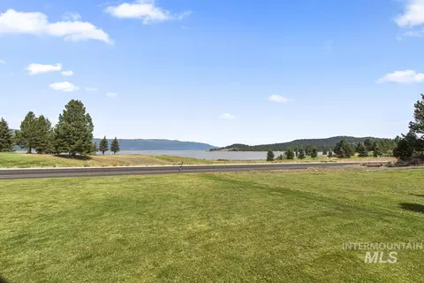 Exterior - 135 Par Dr, Cascade, ID 83611 photo 10 of 10