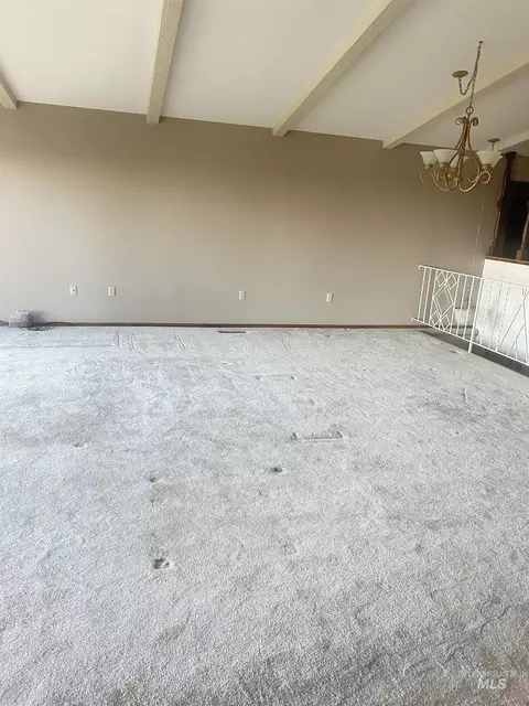 Living - 236 E Hwy 81, Burley, ID 83318 photo 1 of 1