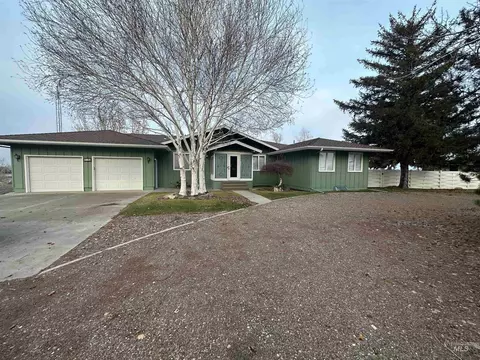 236 E Hwy 81, Burley, ID 83318