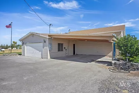 Exterior - 2918 N 2600 E, Twin Falls, ID 83301 photo 2 of 6