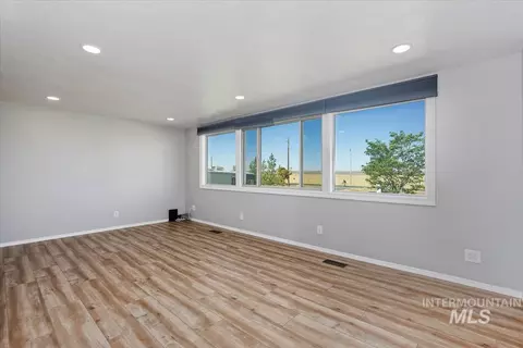Living - 2918 N 2600 E, Twin Falls, ID 83301 photo 1 of 6