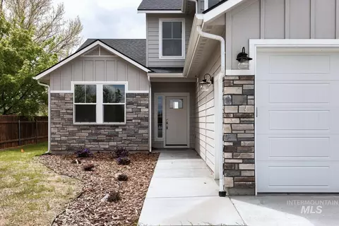 1101 W Blaine Ave, Nampa, ID 83651