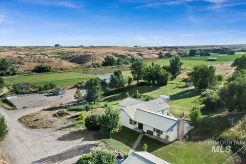 2020 Echo Ave, Parma, ID 83660 photo 1