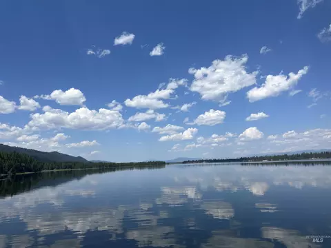 20 Gold Fork Bay Cir, Donnelly, ID 83615