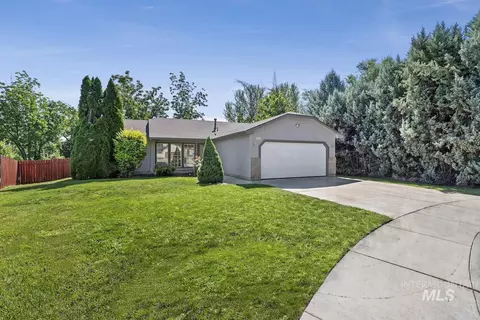 358 S Kestrel Pl, Eagle, ID 83616 photo 1