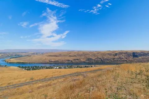 791 Swantz, Asotin, WA 99402