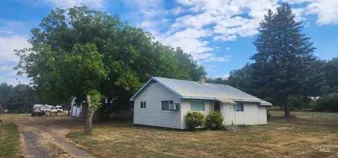 126 Rock Rd, Kamiah, ID 83536