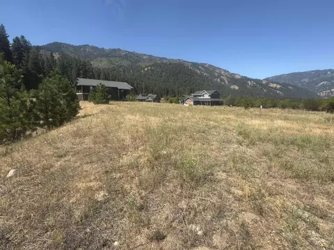 lot8 Blk 8 Wapiti Ct, Garden Valley, ID 83622