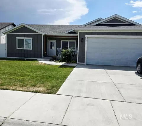 215 S S Hls, Burley, ID 83318