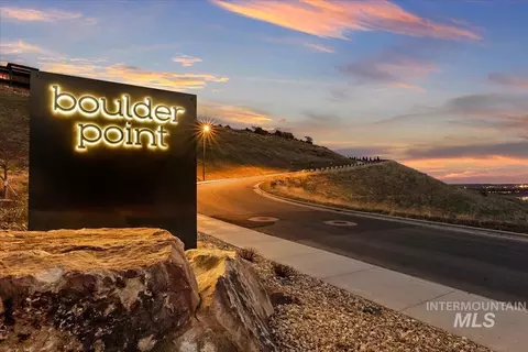3525 E Interstellar Ct, Boise, ID 83712 photo 9