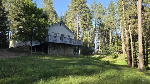 24 Shady Ln, Garden Valley, ID 83622
