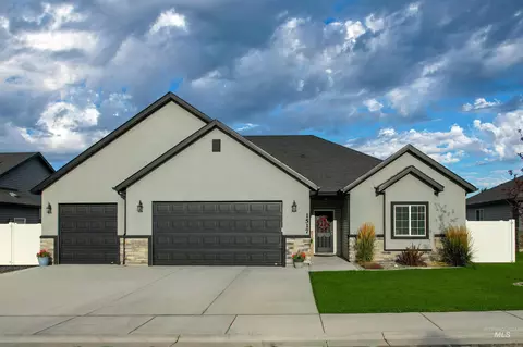 1517 N Birch St, Jerome, ID 83338
