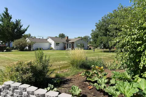 Exterior - 116 Pioneer Rd, Weiser, ID 83672 photo 5 of 13