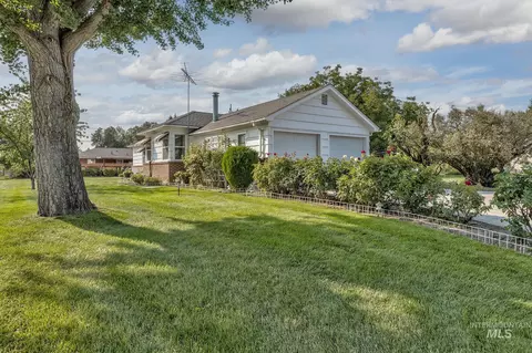 Exterior - 116 Pioneer Rd, Weiser, ID 83672 photo 2 of 13