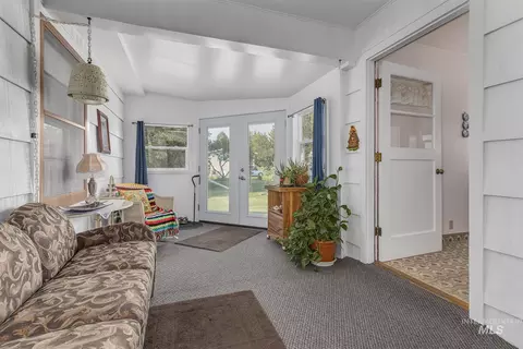 Exterior - 116 Pioneer Rd, Weiser, ID 83672 photo 3 of 13