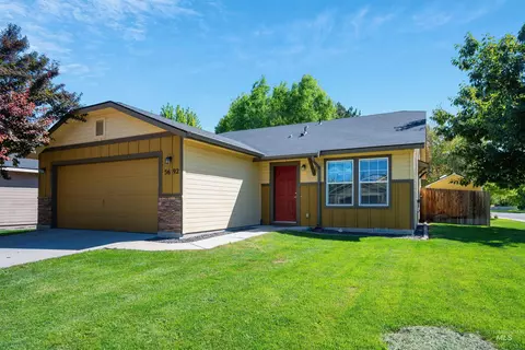 5692 S Moon Land Ave, Boise, ID 83709