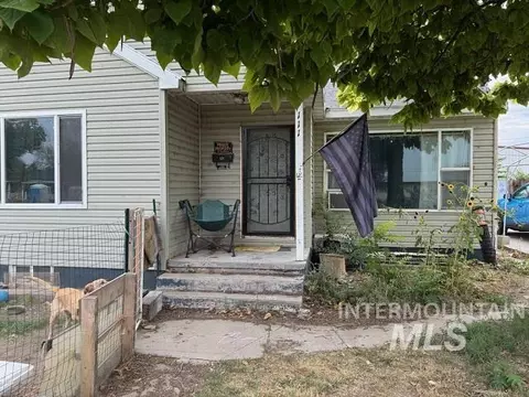 111 Ehrgood Ave, Nyssa, OR 97913
