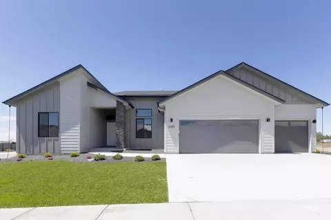 7175 W Blackberry Dr, Boise, ID 83709