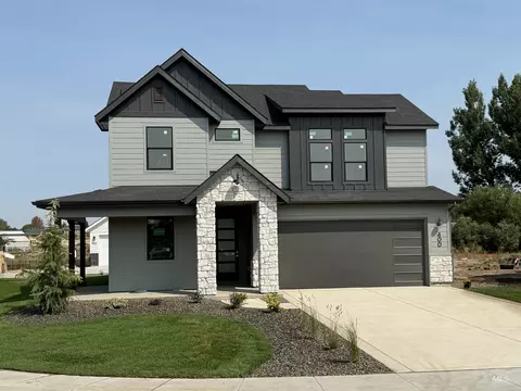 400 Hidden Mill Ct, Middleton, ID 83644