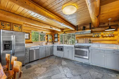 Kitchen - 43 Scheline Ct, Mccall, ID 83638 photo 1 of 3