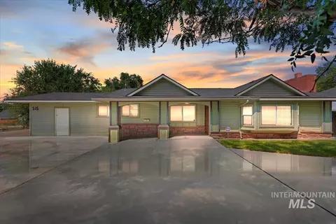 515 N 16th Ave, Nampa, ID 83687