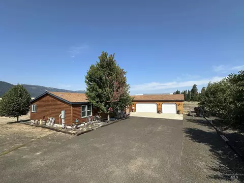 12953 Norwood Rd, Donnelly, ID 83615